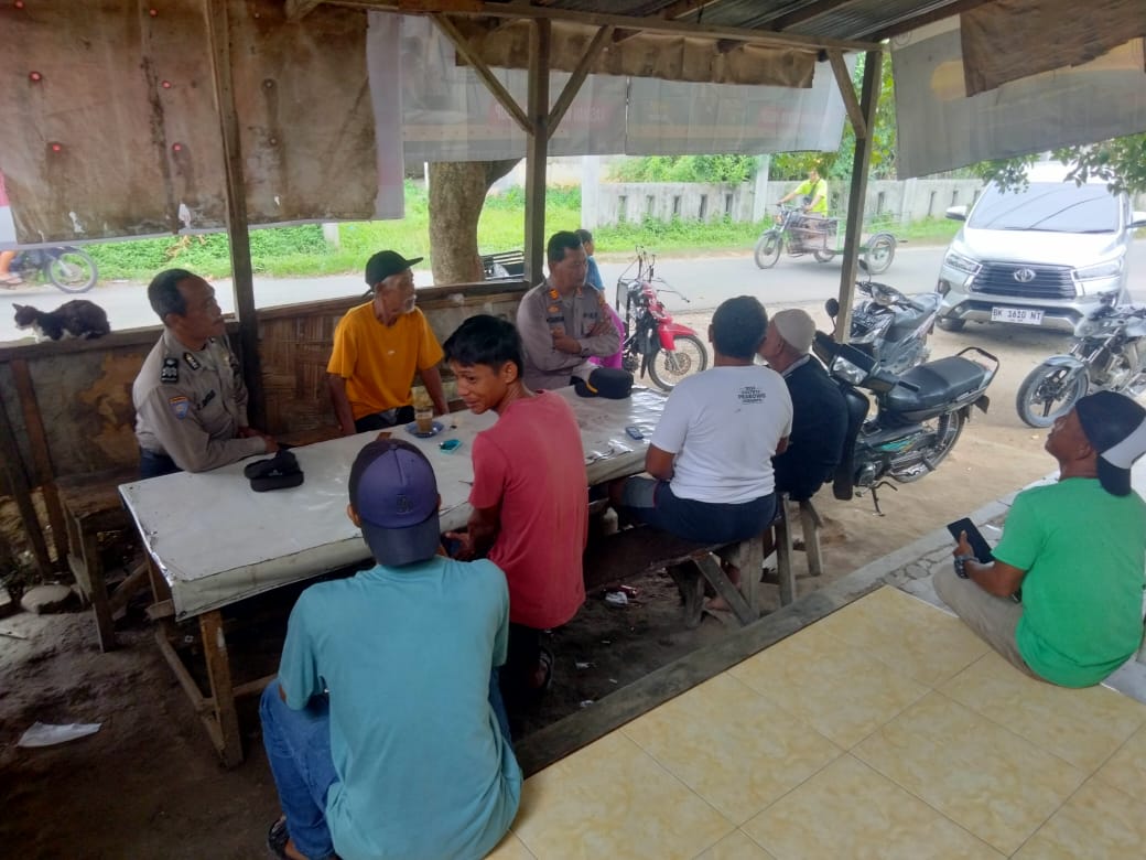 Ajak Masyarakat Hindari Narkoba, Sat Binmas Polres Tebing Tinggi Sambangi Kelurahan Tebing Tinggi