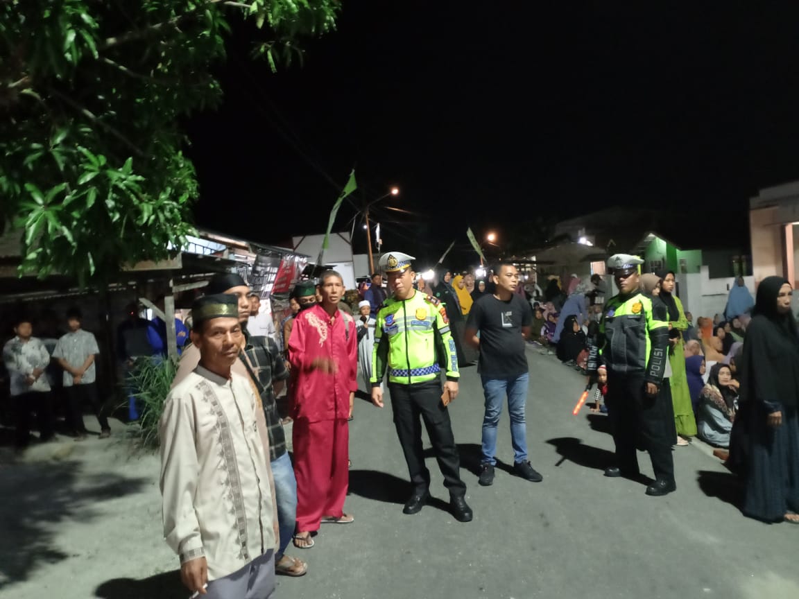 Kasat Lantas Polres Batu Bara AKP Hotlan W. Siahaan, S.H Pengamanan Dan Gatur Lalin Sholawat MPHU