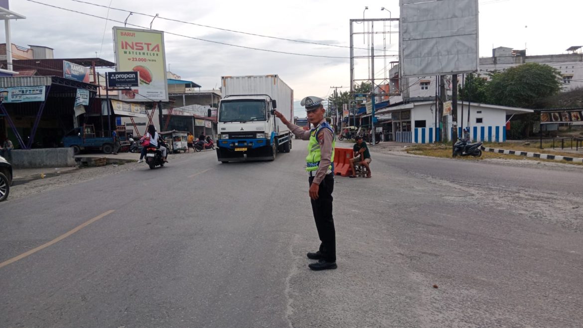 Sat Lantas Polres Batu Bara Gatur Lalin Disejumlah Ruas Jalan