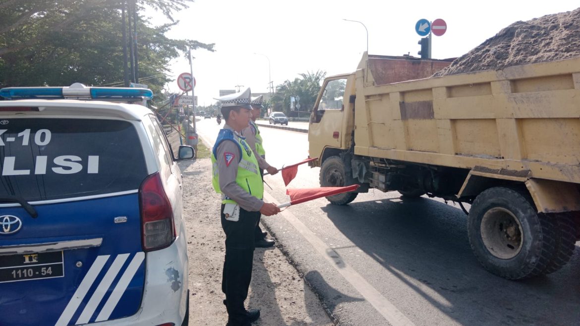 Patroli Kibas Bendera Sat Lantas Polres Batu Bara Pastikan Arus Lalulintas Aman Lancar