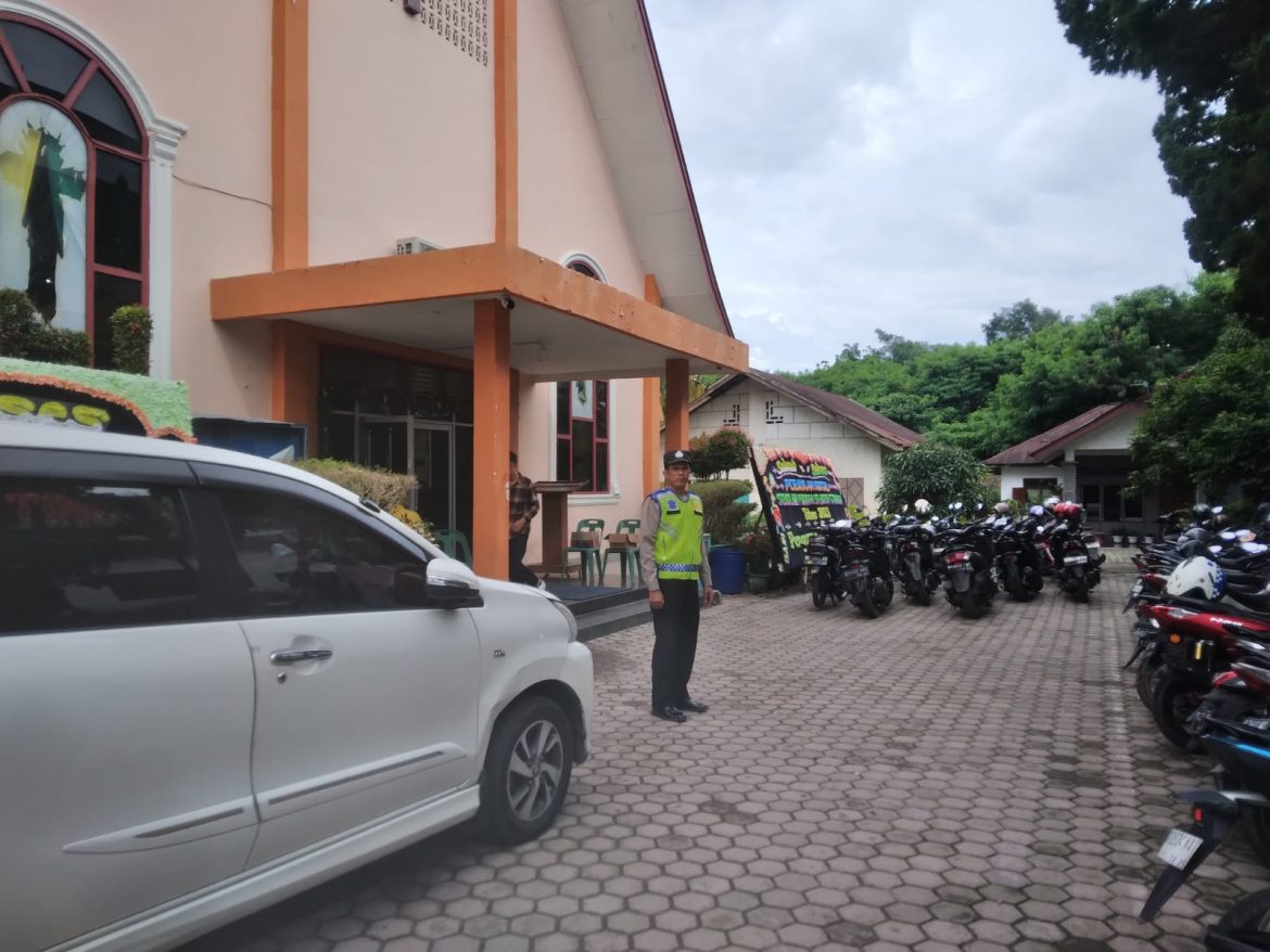 Polres Tebing Tinggi Patroli Dan Pengamanan Ibadah Minggu