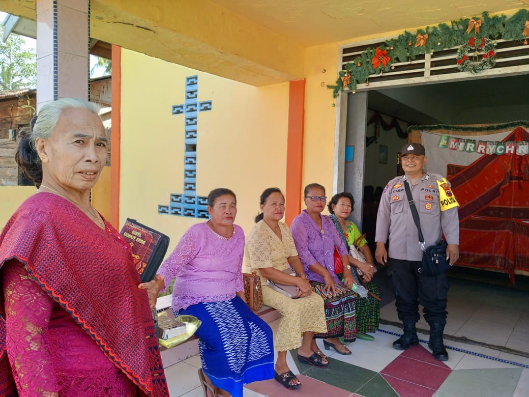 Polsek Medang Deras Pengamanan Ibadah Minggu