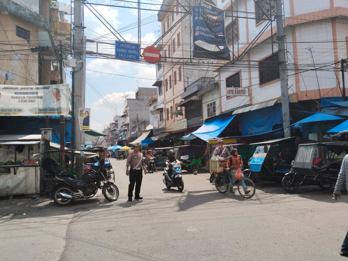 Tertib Berlalulintas, Sat Lantas Polres Tebing Tinggi Edukasi Pengguna Jalan