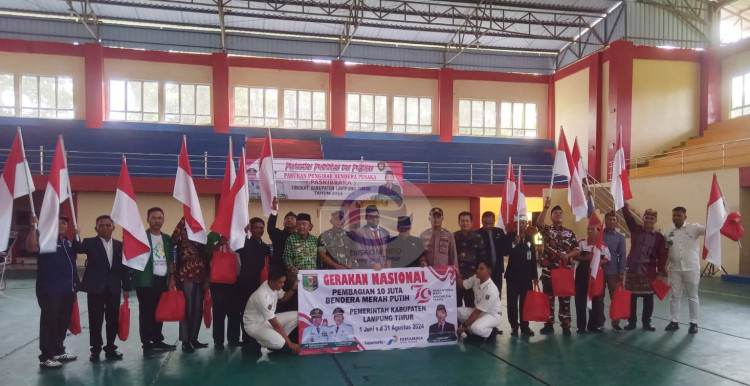 Pemkab Lamtim Gelar Upacara Pendidikan dan Pelatihan Paskibraka dan Pencanangan Gerakan Pembagian 10 Jt Bendera Merah Putih