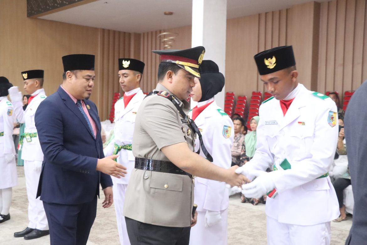 Kapolres Batu Bara Hadiri Pengukuhan Paskibra Tahun 2024