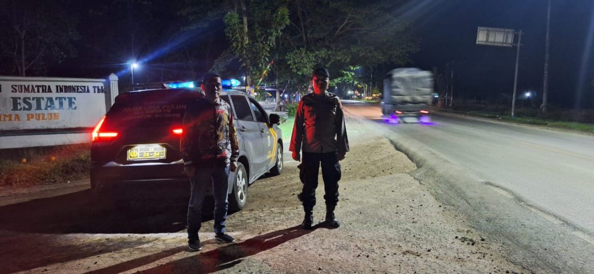 Polsek Lima Puluh Patroli Malam Antisipasi Kejahatan