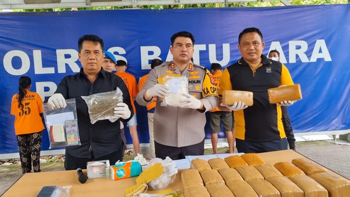 Polres Batu Bara Ungkap Kasus Narkotika, 21 Kg Ganja, 1 Kg Sabu, dan 1,49 Gram Ekstasi