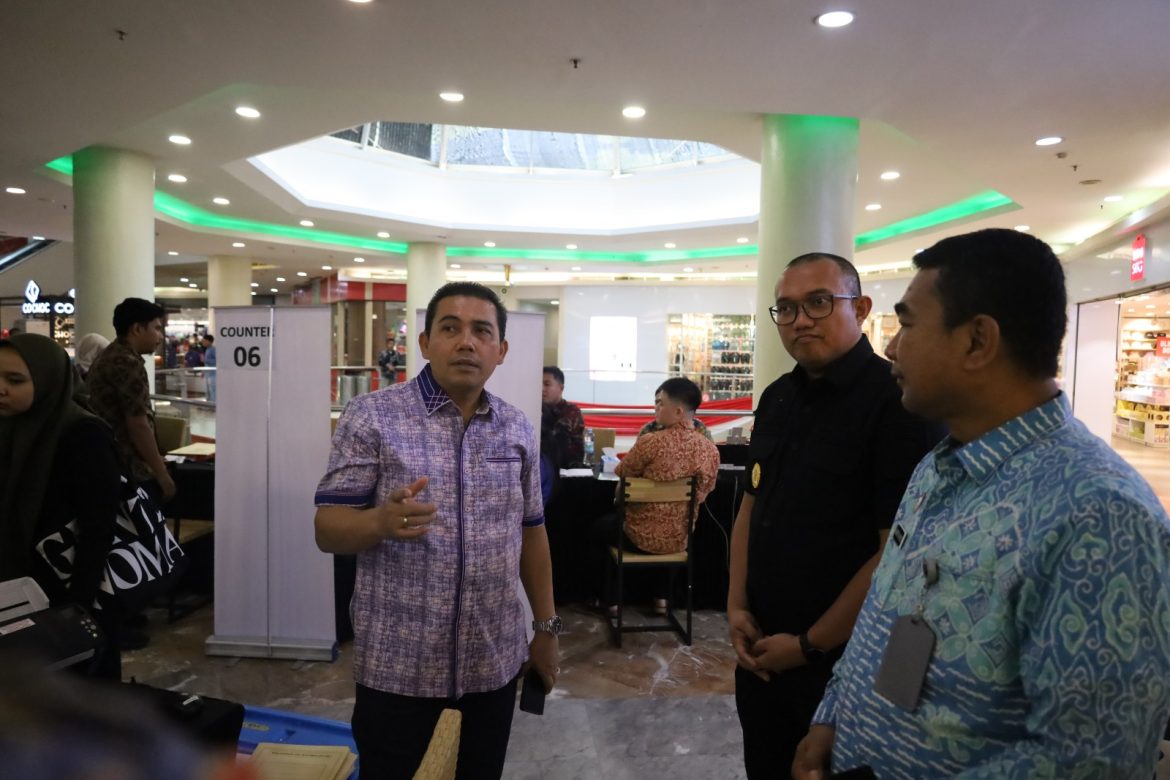 Kemenkumham Riau Layani Pembuatan Paspor di Mall Ciputra Seraya