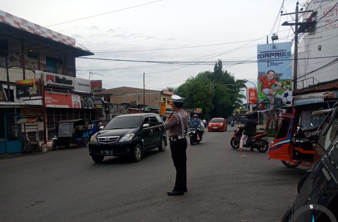 Sat Lantas Polres Tebing Tinggi Hatur Lalin dan Himbau Keselamatan