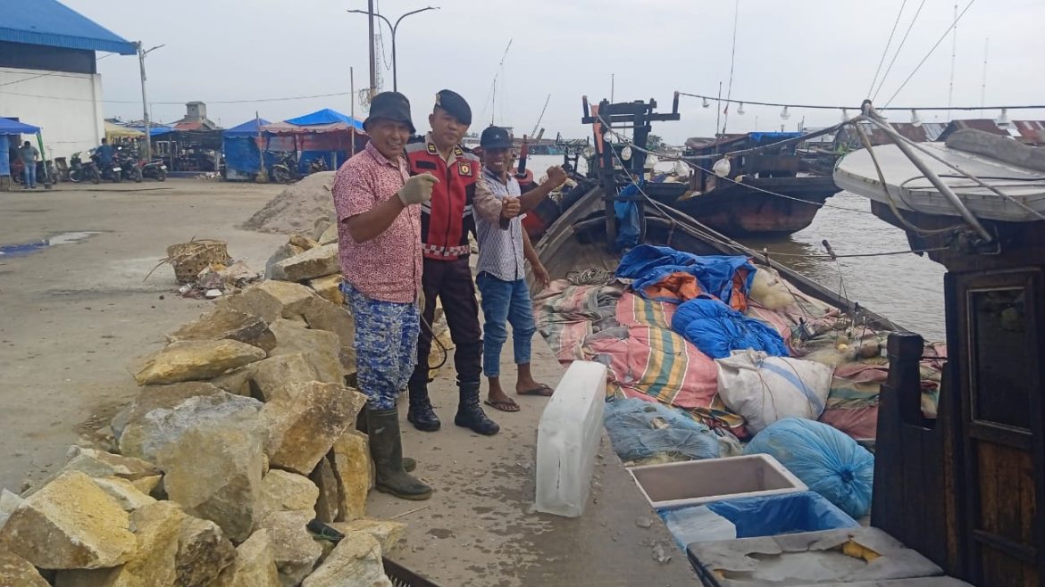 Polsek Labuhan Ruku Patroli Antisipasi Aksi Premanisme