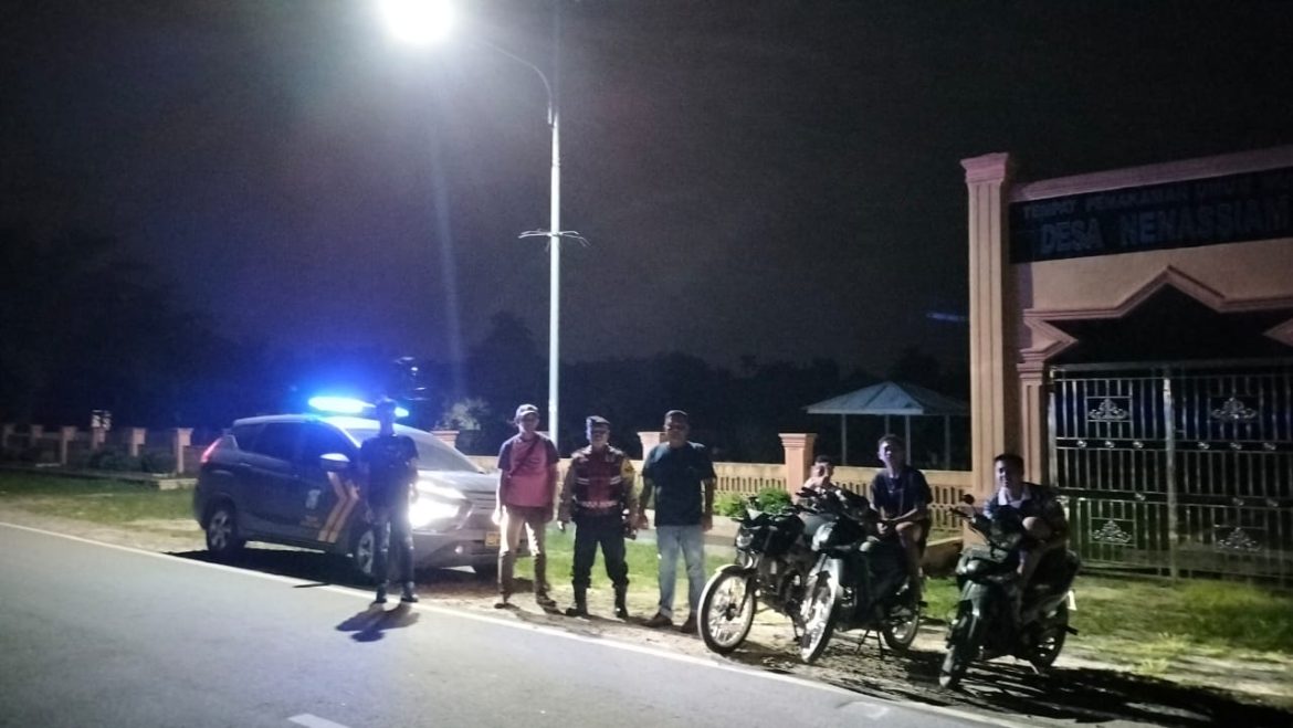 Polsek Medang Deras Patroli Antisipasi Kejahatan Jalanan