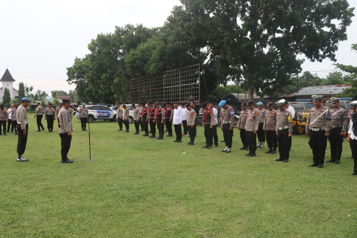 Polres Batubara Kerahkan Ratusan Personil Pengamanan Penetapan Nomor Urut Calon Bupati dan Wakil Bupati