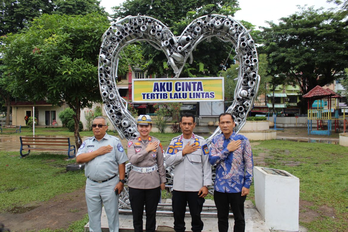 Tanda Cinta Untuk Masyarakat Tebing Tinggi Tertib Berlalulintas