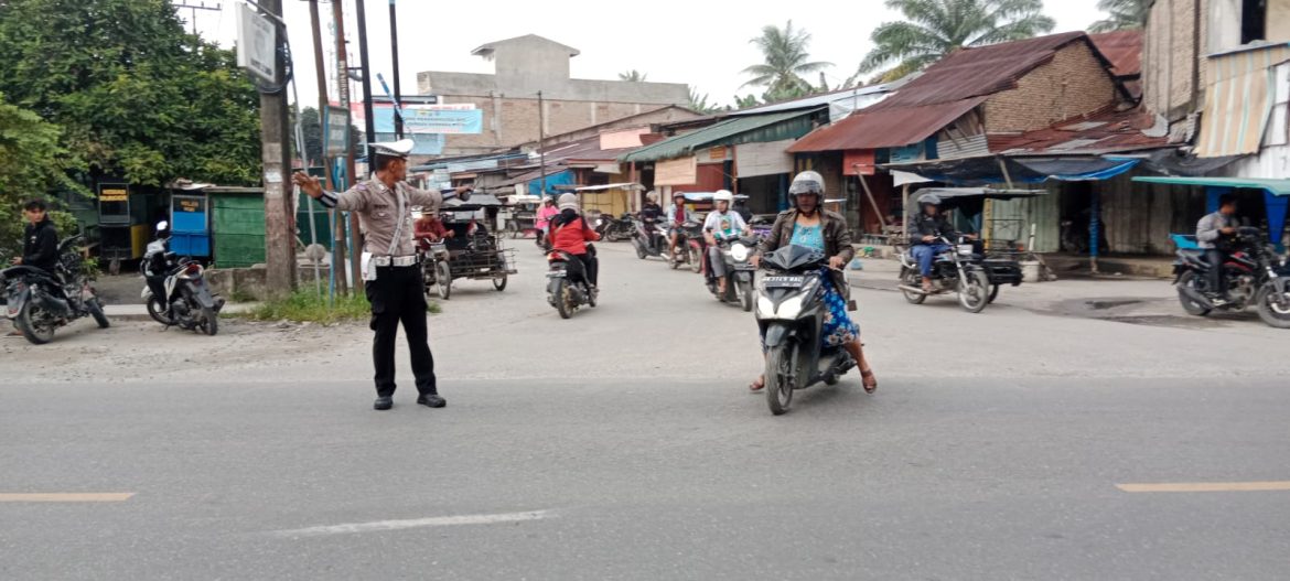 Sat Lantas Polres Batu Bara Gatur Lalin Disejumlah Ruas Jalan