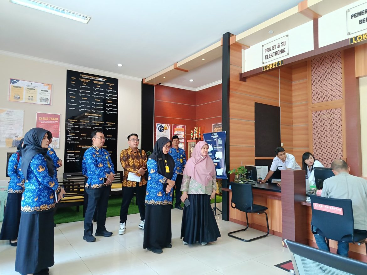 Kunjungan Irjen Bersama Tim Kanwil BPN Jateng untuk Kesiapan Zona Integritas Kantor Pertanahan Kota Salatiga