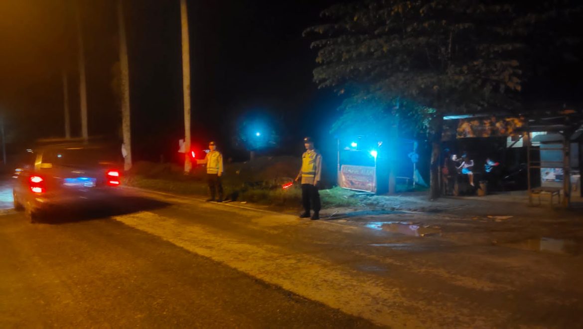 Patroli Blue Light Polsek Sipispis Cegah Kejahatan di Malam Hari