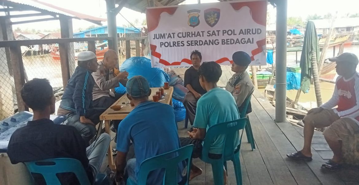 Jumat Curhat, Pendekatan Humanis Polairud Polres Sergai Edukasi Nelayan