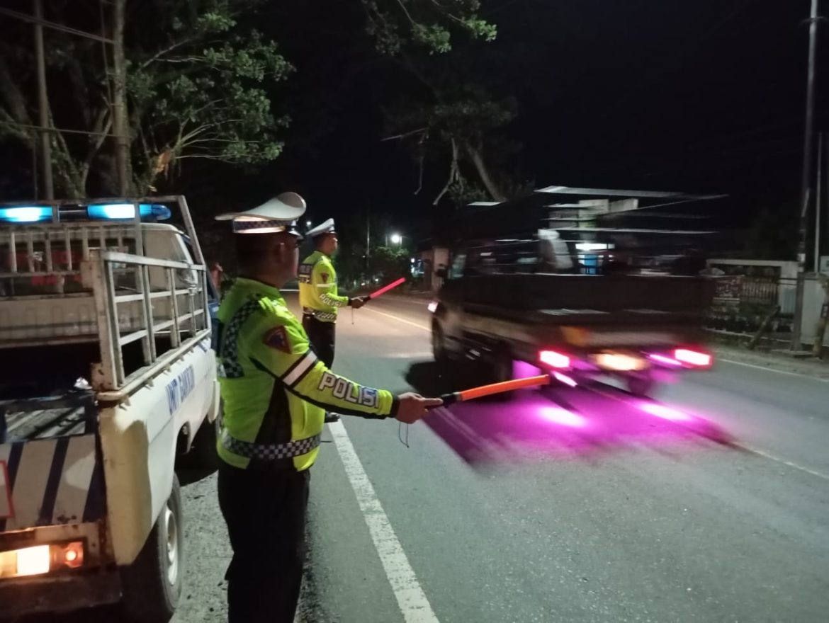 Sat Lantas Polres Batu Bara Patroli Blue Light Antisipasi Kemacetan