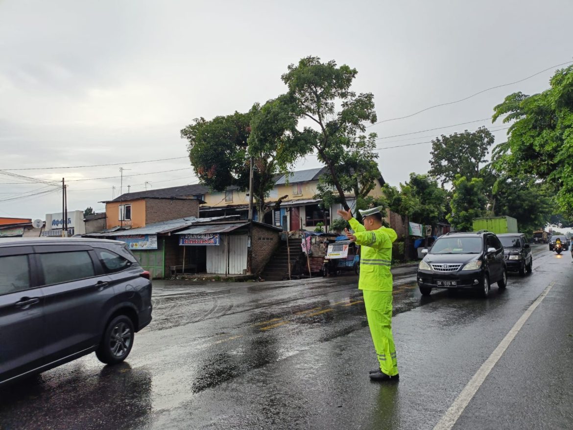 Pimpin Ops Zebra Toba, Ipda M.T.P. Marpaung: Jaga Ketertiban dan Keselamatan Berkendara 