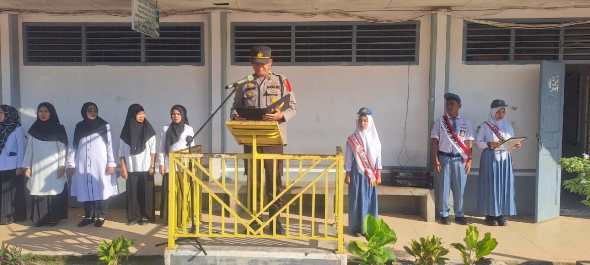 Police Goes To School Polsek Labuhan Ruku Ajak Pelajar Jauhi Kenakalan Remaja