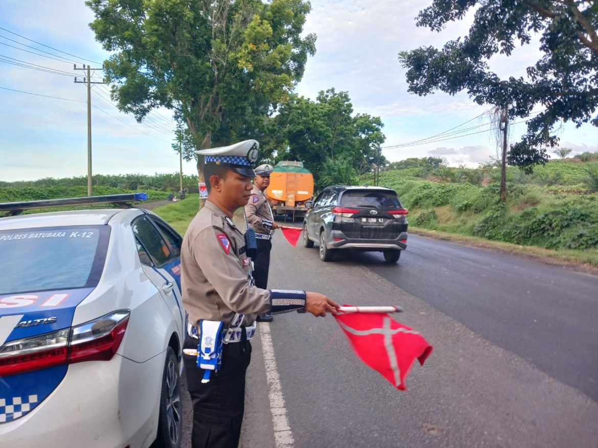 Optimalkan Pelayanan, Sat Lantas Polres Batu Bara Gatur Lalin Disejumlah Titik