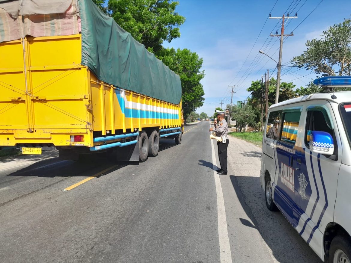 Sat Lantas Polres Tebing Tinggi Gelar Penerangan Keliling