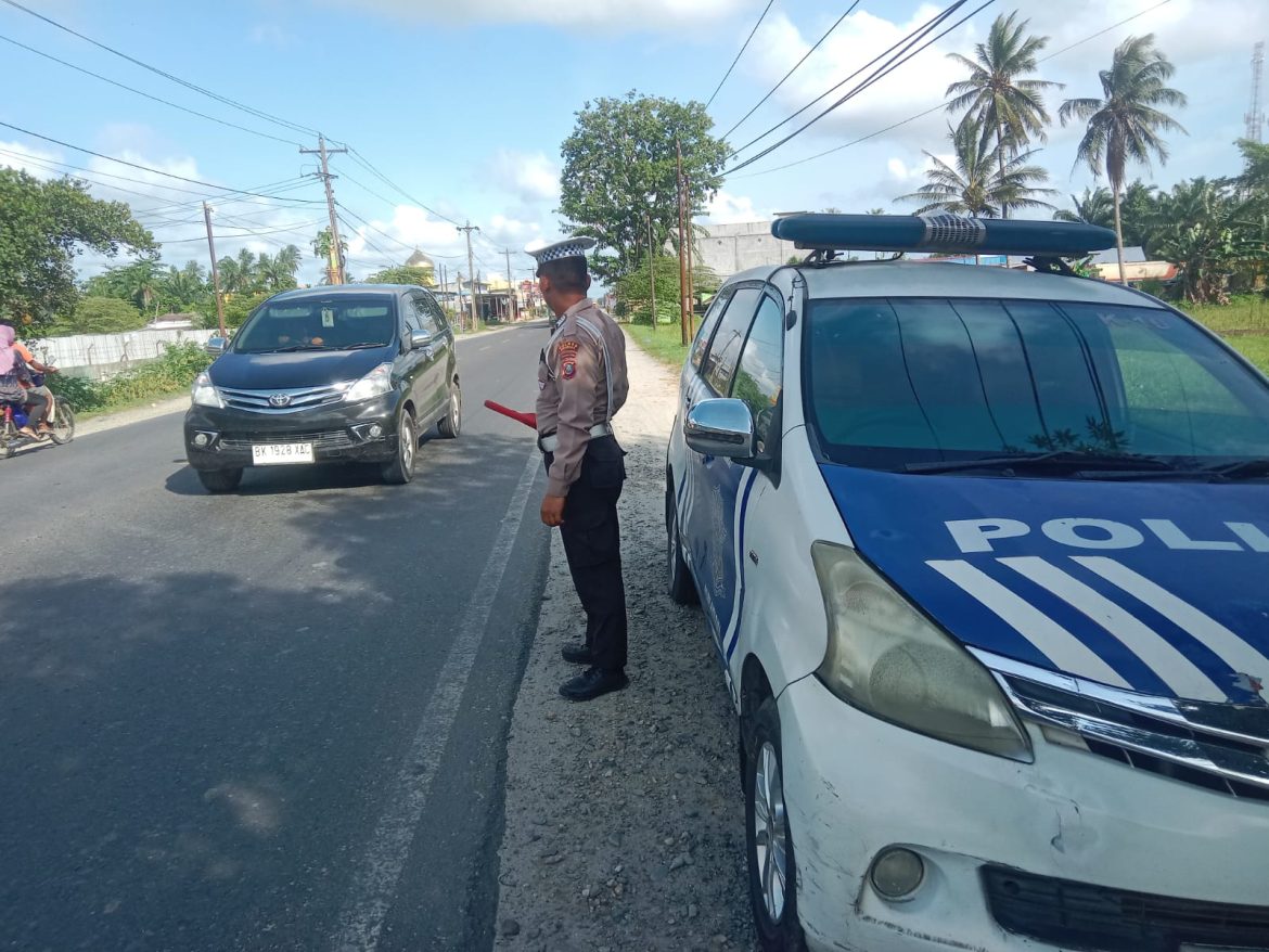 Sat Lantas Polres Batu Bara Patroli Kibas Bendera