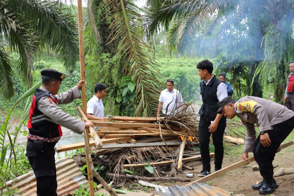 Polres Tebing Tinggi Gerebek Sarang Narkoba