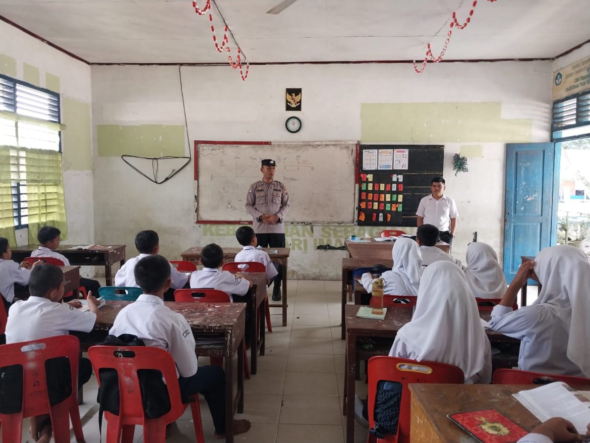 Polres Batu Bara Gelar Police Goes to School di SMP Negeri 1 Simpang Dolok