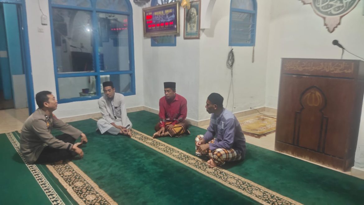 Polsek Sipispis Subuh Keliling dan Himbau Kamtibmas Jelang Pilkada