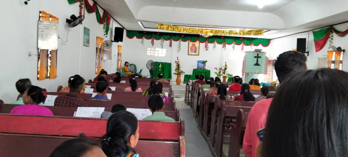 Polsek Medang Deras Pengamanan Gereja dan Cooling System