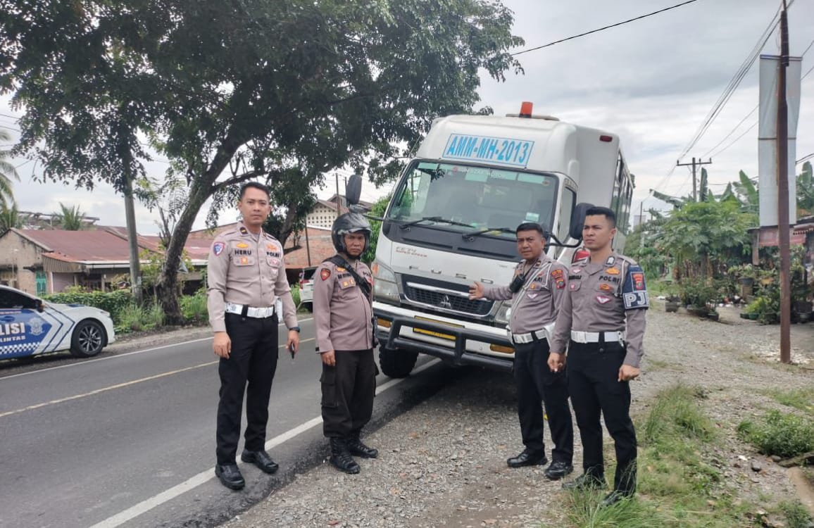 Sat Lantas Polres Tebing Tinggi Amankan Bus, Diduga Dilarikan dari Aceh