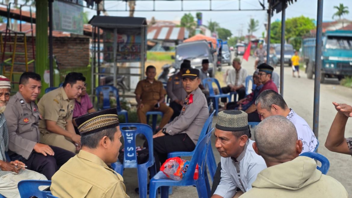 Jelang Pemungutan Suara, Kapolsek Medang Deras AKP Abdi Tansar, S.H, M.H Cooling System di Pangkalan Dodek