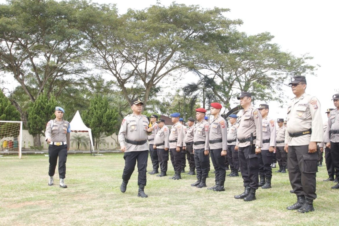 Kapolres Sergai Pimpin Apel Pergeseran Pasukan Pengamanan TPS