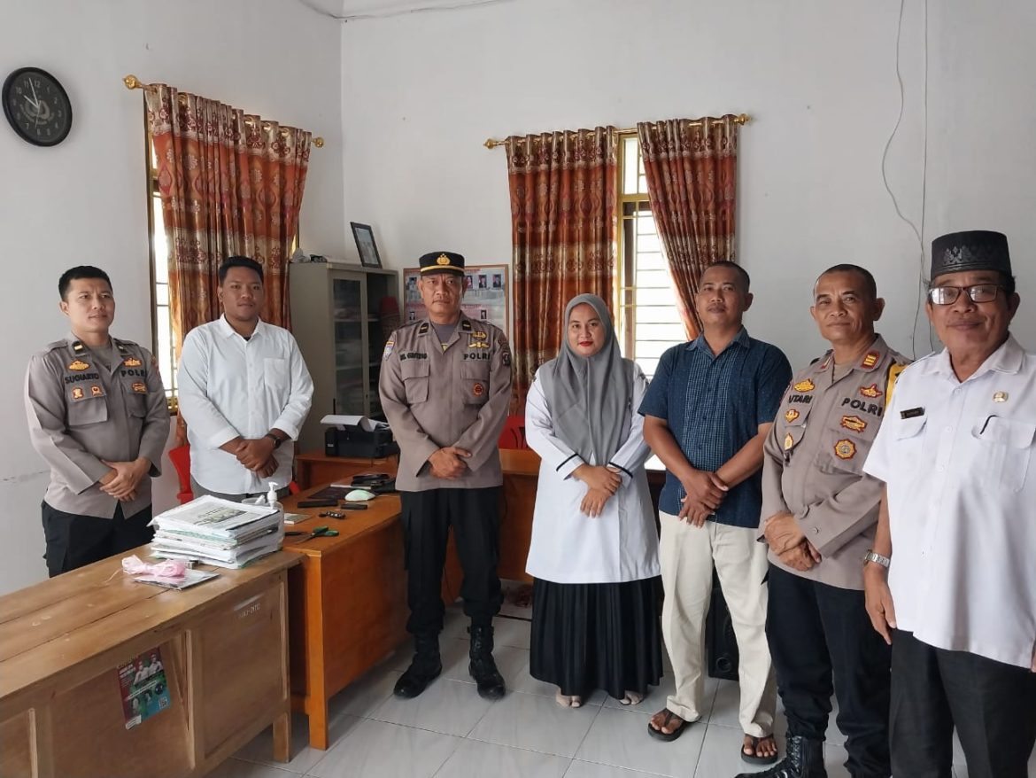 Sat Binmas Polres Batu Bara Cooling System bersama Perangkat Desa Lubuk Hulu