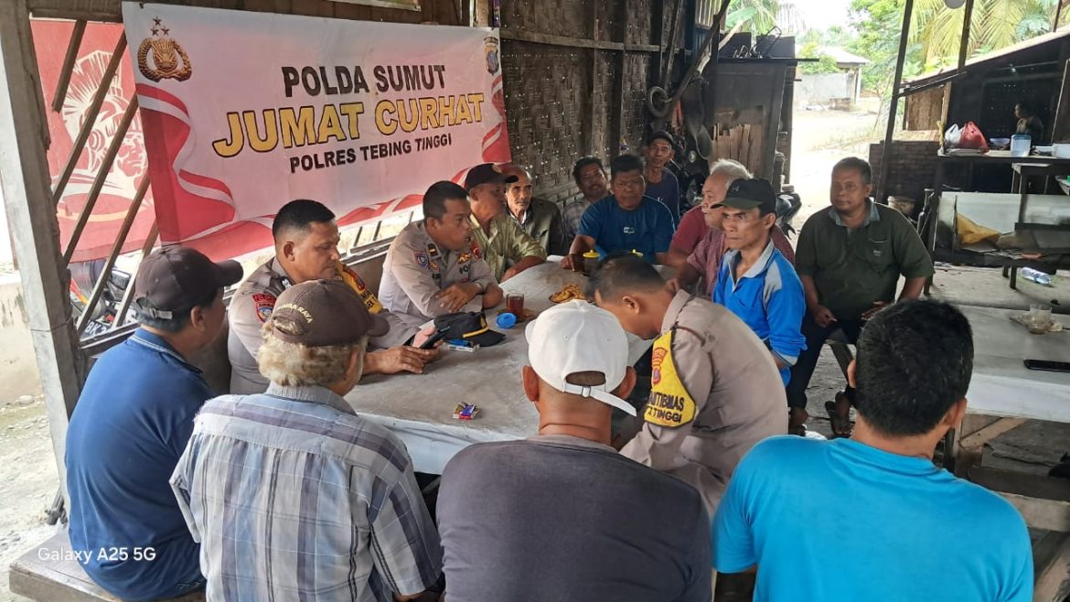 Polsek Tebing Tinggi Jumat Curhat di Tebing Syahbandar, Tampung Aspirasi Masyarakat