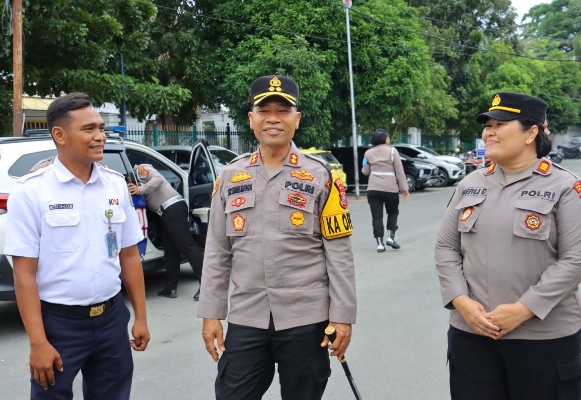 Kapolres Tebing Tinggi AKBP Drs. Simon Paulus Sinulingga, S.H Tinjau Kesiapan Pos Pengamanan Nataru