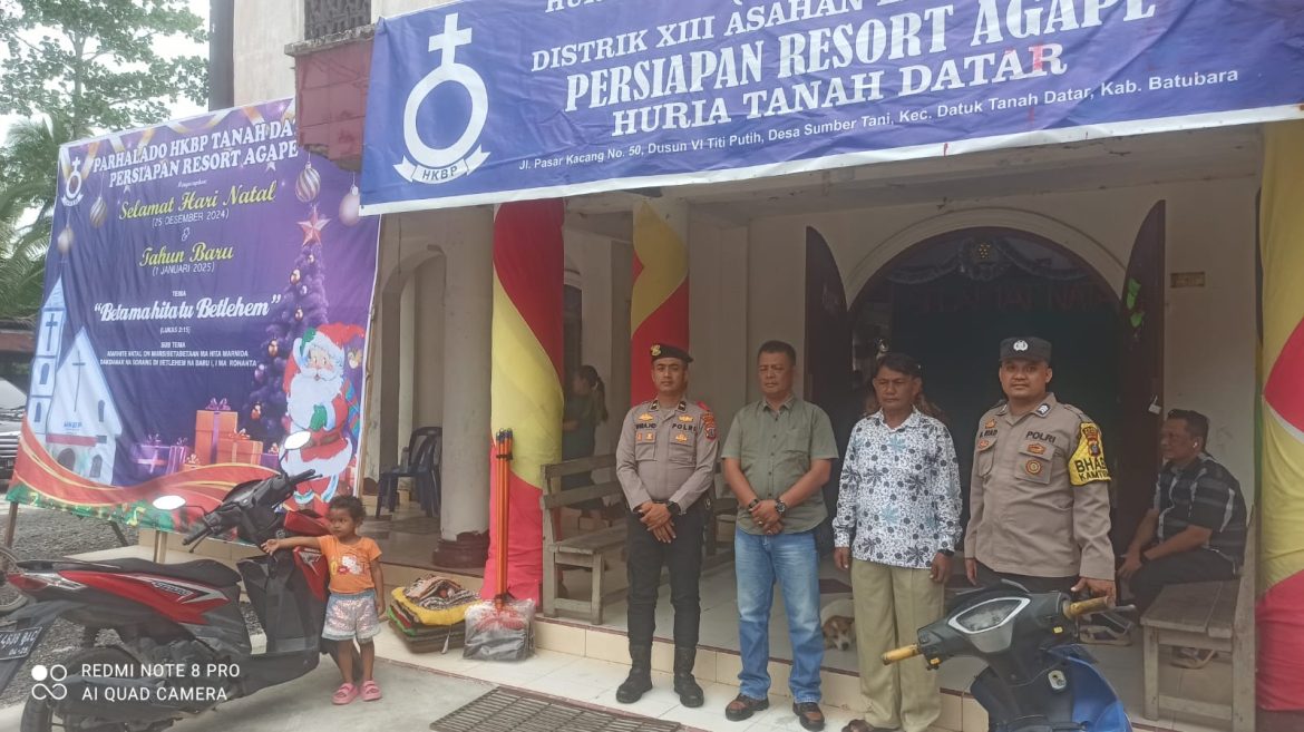 Personil Polsek Labuhan Ruku Pengamanan Ibadah Minggu Disejumlah Gereja