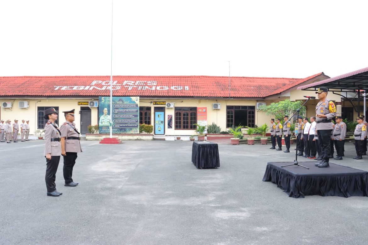 Kapolres Tebing Tinggi Pimpin Upacara Sertijab Kasat Lantas