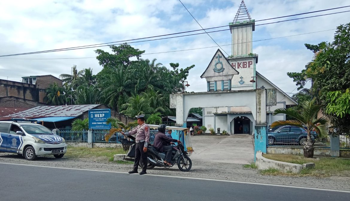 Sat Lantas Polres Batu Bara Patroli dan Pengamanan Disejumlah Gereja