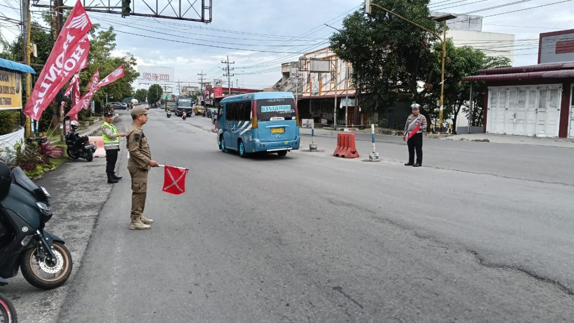 Pos Yan Simpang Beo Polres Tebing Tinggi Jaga Kelancaran Arus Balik Libur Nataru