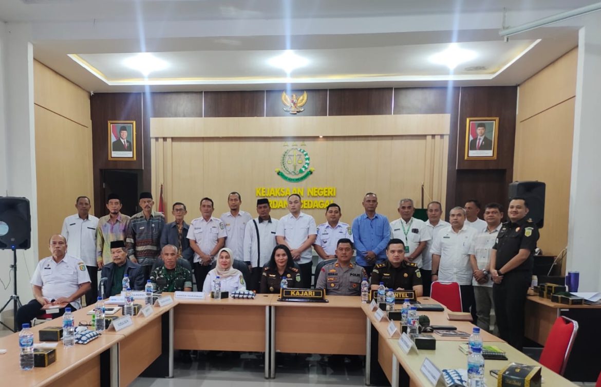 Kapolsek Dolok Merawan Hadiri Rapat Kerja Tim PAKEM Kabupaten Serdang Bedagai Tahun 2025