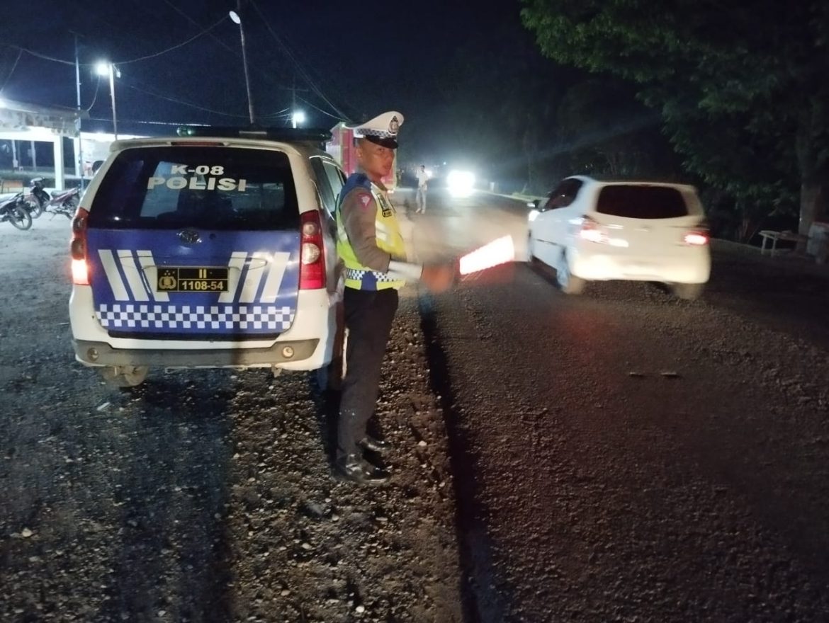 Patroli Blue Light Sat Lantas Polres Batu Bara Pastikan Kelancaran Arus Lalulintas