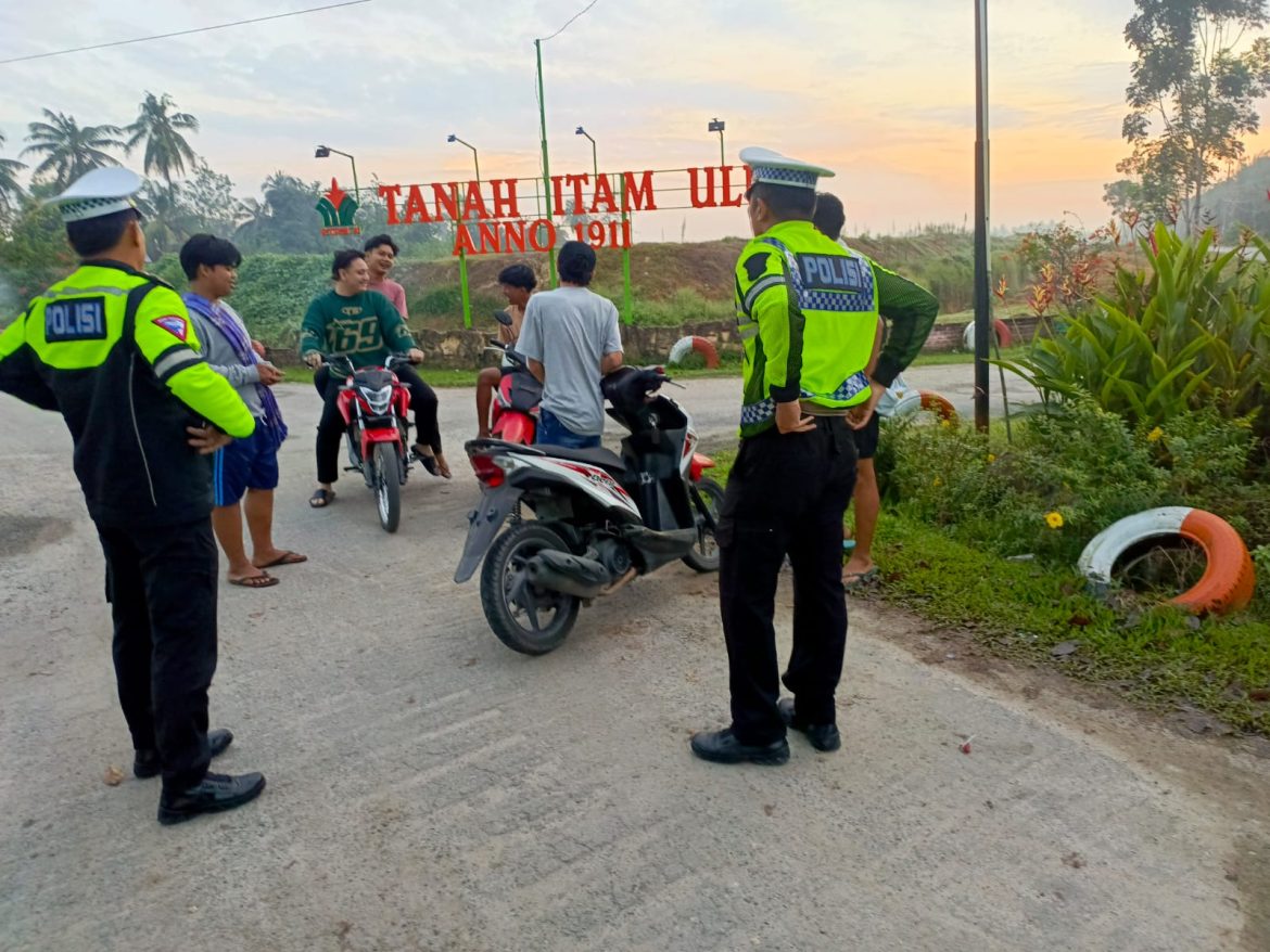 Polres Batu Bara Patroli Asmara Subuh, Jaga Kondusifitas Kamtibmas