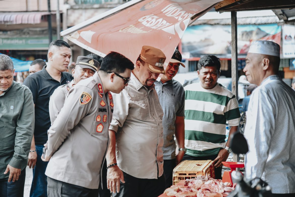 Ramadhan 1446 H, Kapolres Batu Bara Cek Harga Barang Disejumlah Pasar