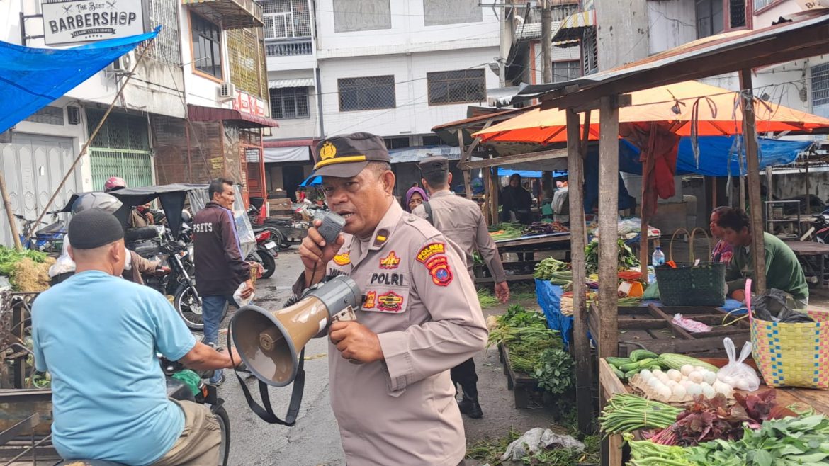 Sambangi Pedagang, Sat Binmas Polres Tebing Tinggi Himbau Kamtibmas