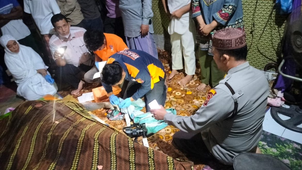 Polsek Medang Deras Cek Temuan Mayat Mengambang di Perairan Pulau Salah Namo