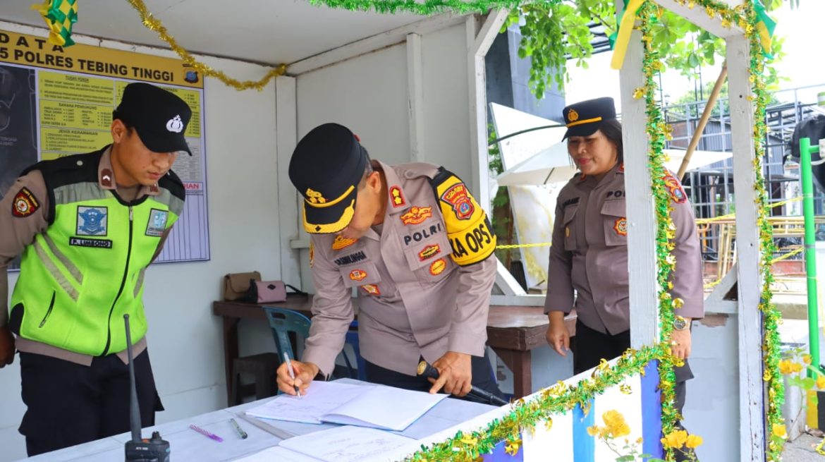 Kapolres Tebing Tinggi Cek Kesiapan Pos Pengamanan Operasi Ketupat Toba 2025