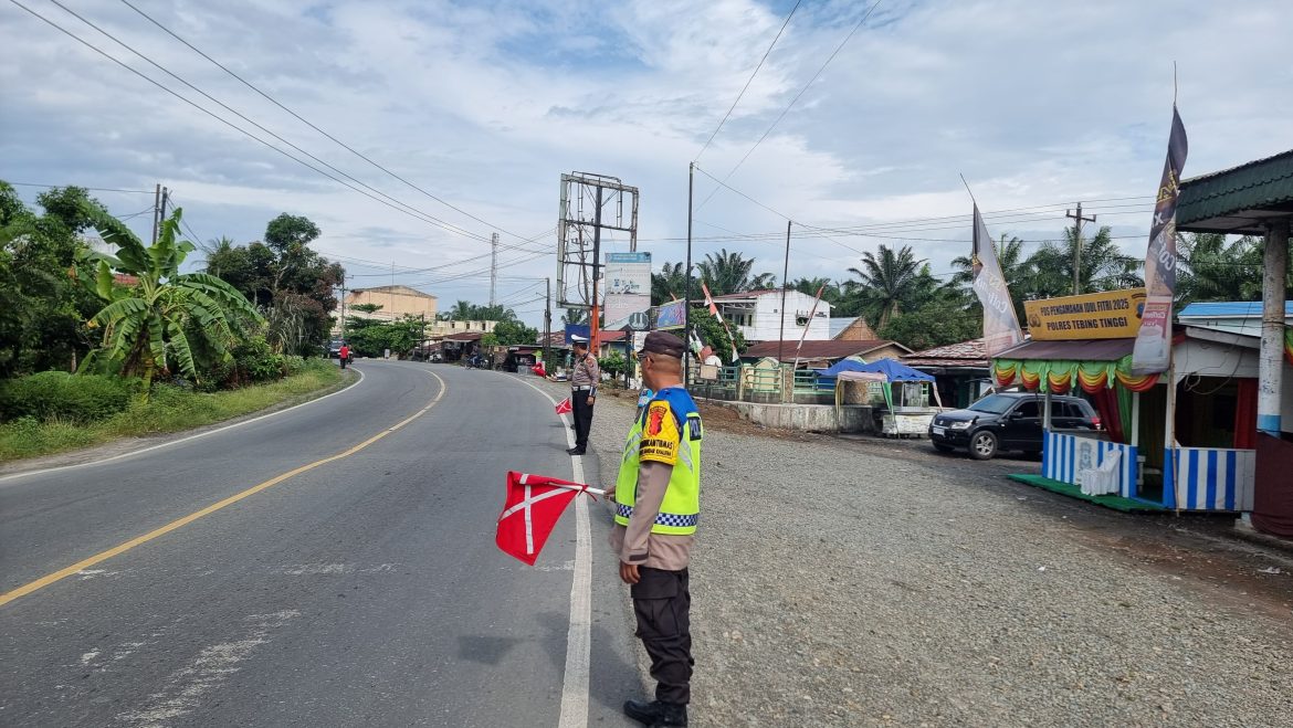 Pos Pam KRYD Simpang Binjai Polres Tebing Tinggi Pengaturan Lalu Lintas