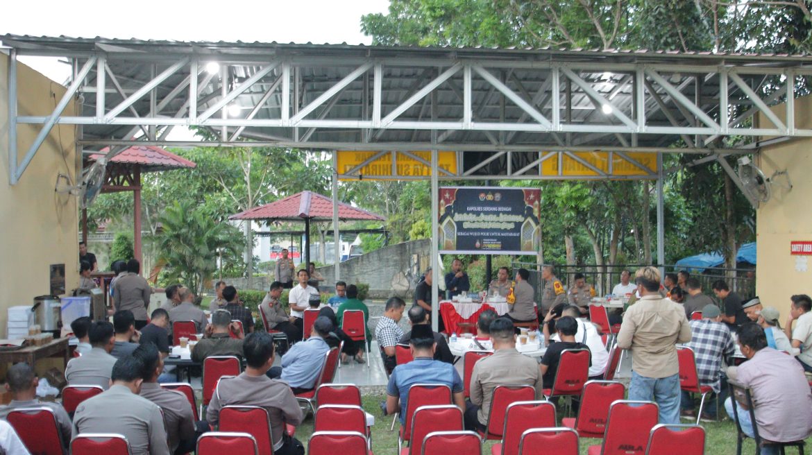 Jelang Lebaran Kapolres Sergai Buka Puasa Bersama Wartawan
